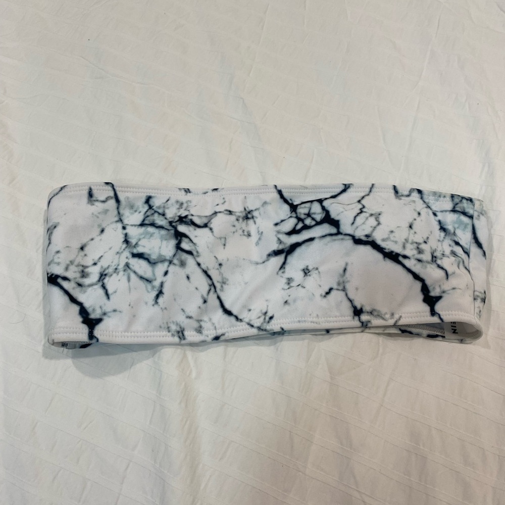 Strapless Marble Design Bikini Top